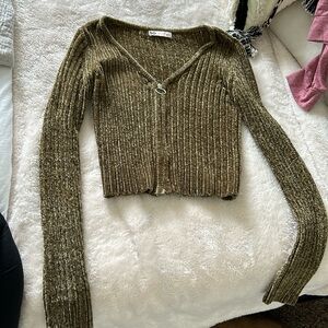 Crop sweater